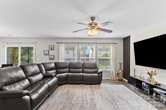 10510 Hawick Court, Charlotte, NC 28278