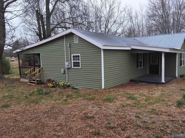 34 Woodview Road, Henagar, AL 35978