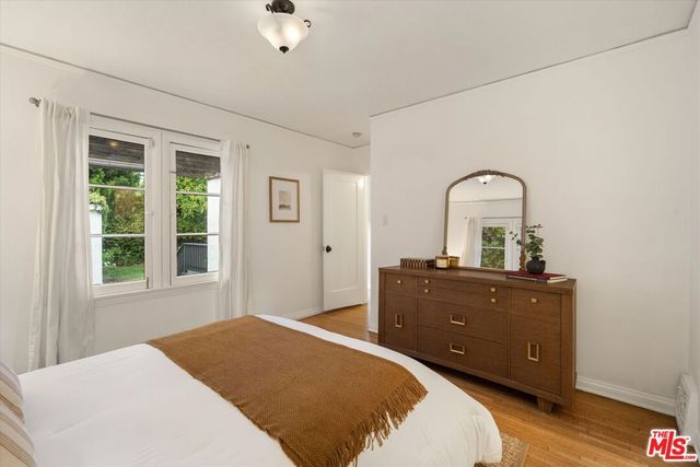 2214 Parnell Avenue, Los Angeles, CA 90064