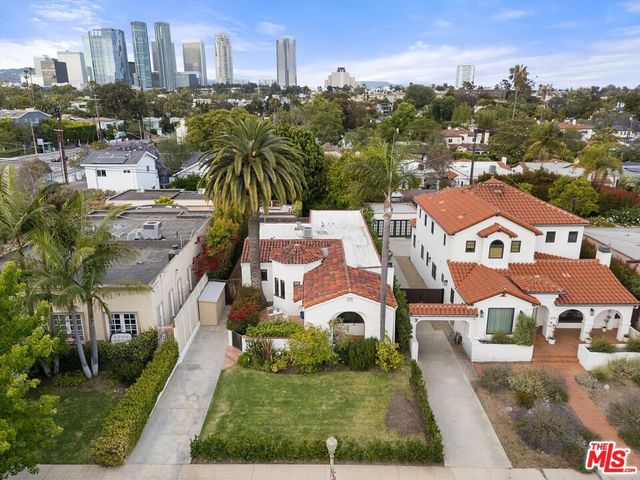 2214 Parnell Avenue, Los Angeles, CA 90064