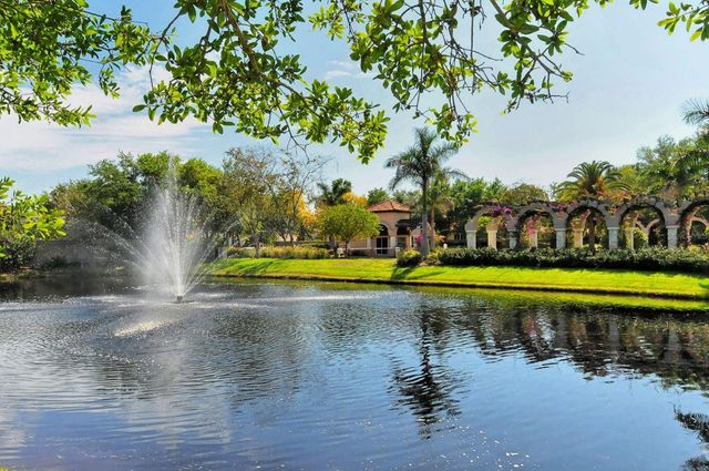 4769 SWEETMEADOW CIRCLE, Sarasota, FL 34238