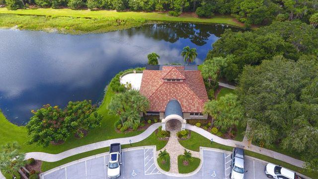 4769 SWEETMEADOW CIRCLE, Sarasota, FL 34238