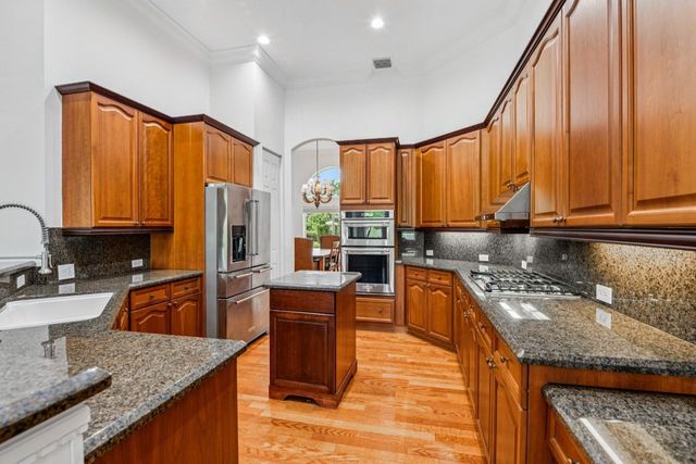 1919 S Club Drive, Wellington, FL 33414