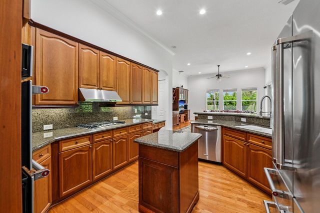 1919 S Club Drive, Wellington, FL 33414