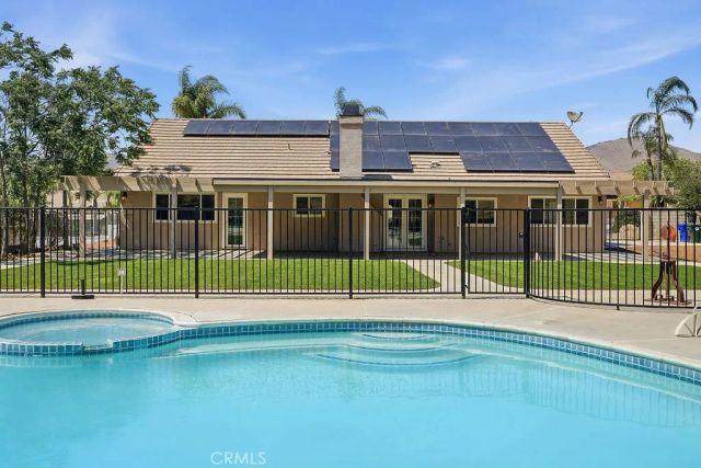 8097 Stonemist, Jurupa Valley, CA 92509