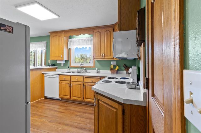 W11608 County Road D, Holcombe, WI 54745