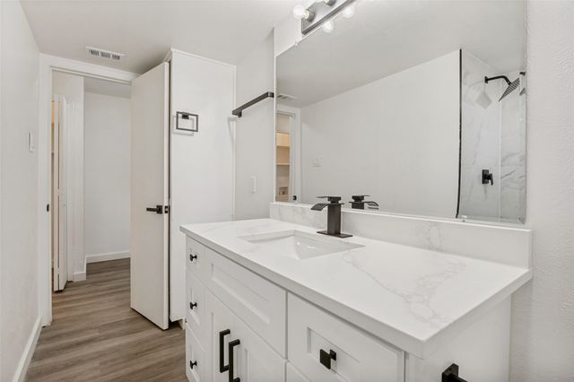 2106 Benjamin Road, Irving, TX 75060