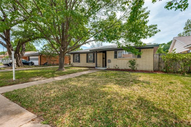 2106 Benjamin Road, Irving, TX 75060