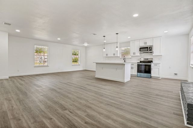 2106 Benjamin Road, Irving, TX 75060