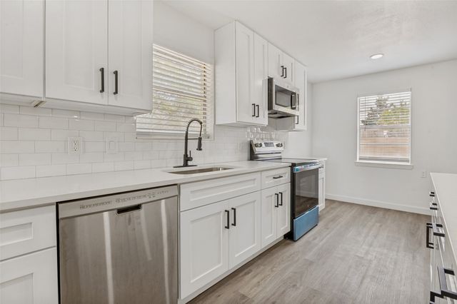 2106 Benjamin Road, Irving, TX 75060