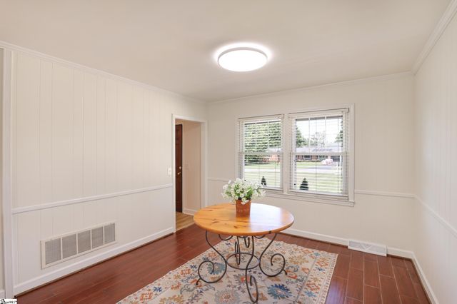 104 Forest Park Drive, Easley, SC 29642