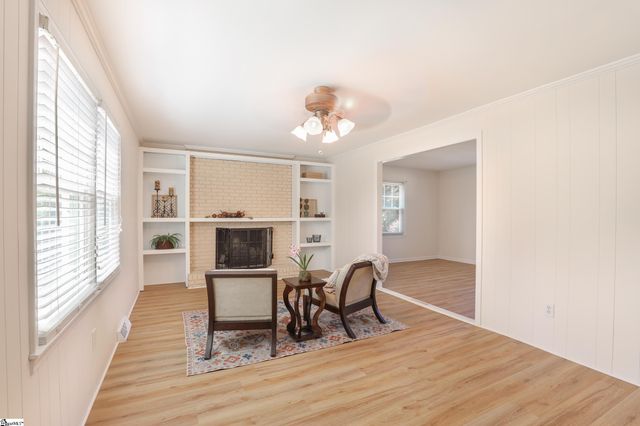 104 Forest Park Drive, Easley, SC 29642