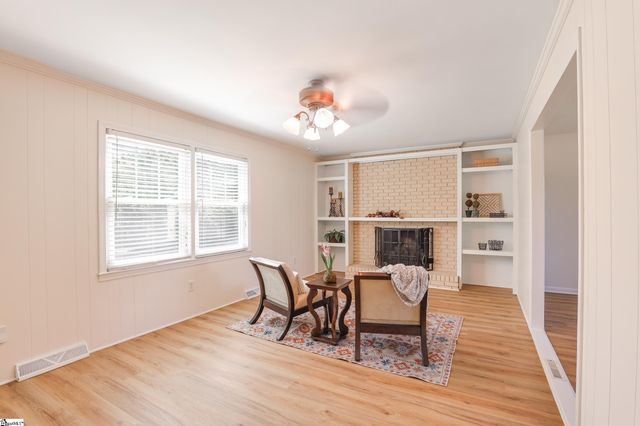 104 Forest Park Drive, Easley, SC 29642