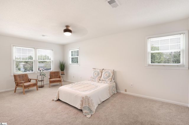 104 Forest Park Drive, Easley, SC 29642