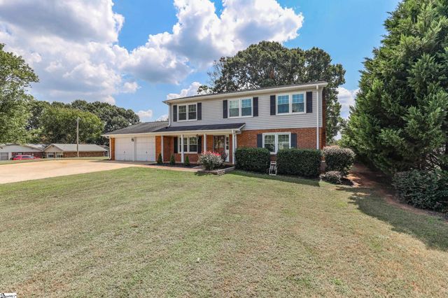 104 Forest Park Drive, Easley, SC 29642