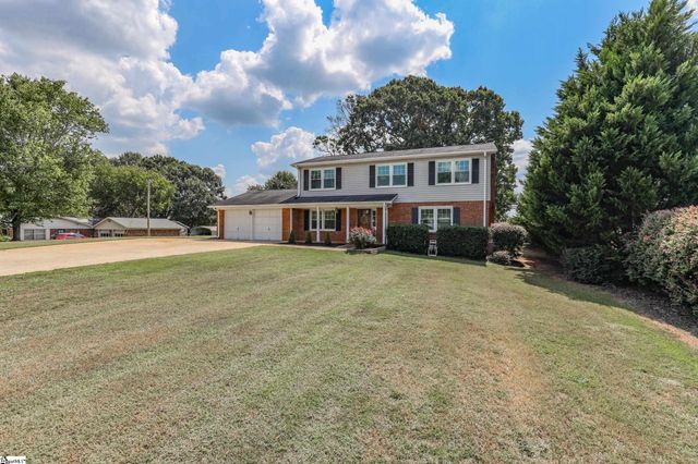 104 Forest Park Drive, Easley, SC 29642