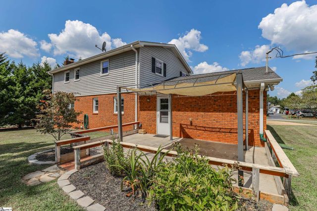 104 Forest Park Drive, Easley, SC 29642