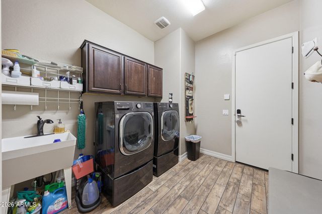 19277 E Walnut Road, Queen Creek, AZ 85142