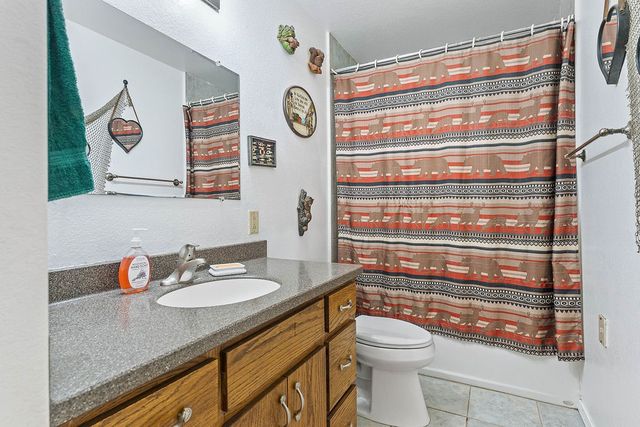 1471 Walnut Road, Anderson, MO 64831