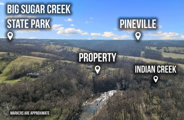 1471 Walnut Road, Anderson, MO 64831