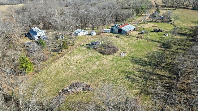 1471 Walnut Road, Anderson, MO 64831