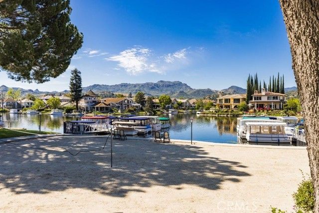 2805 Shoreview Circle, Westlake Village, CA 91361