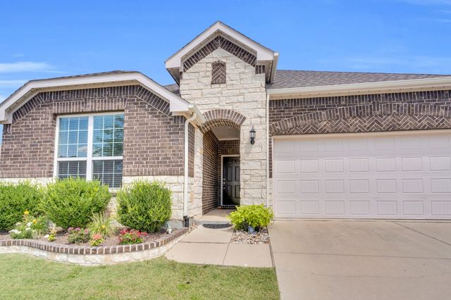 1001 Twisting Ridge Terrace, Fort Worth, TX 76052