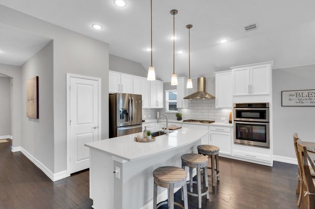 1001 Twisting Ridge Terrace, Fort Worth, TX 76052