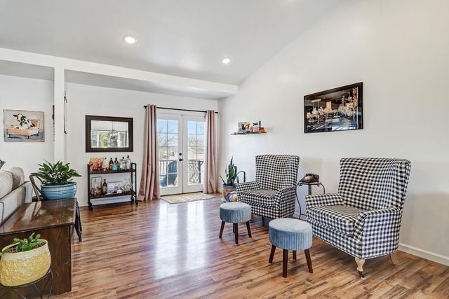 1717 Princeton Drive SE, Albuquerque, NM 87106