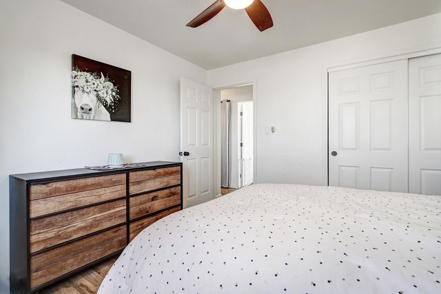 1717 Princeton Drive SE, Albuquerque, NM 87106