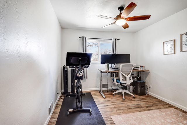 1717 Princeton Drive SE, Albuquerque, NM 87106