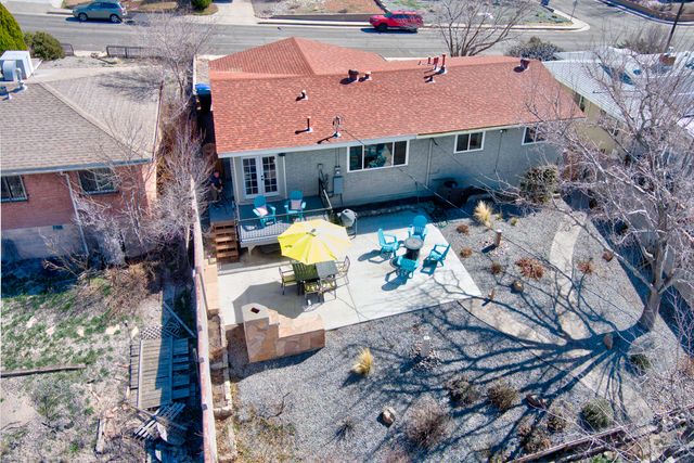 1717 Princeton Drive SE, Albuquerque, NM 87106