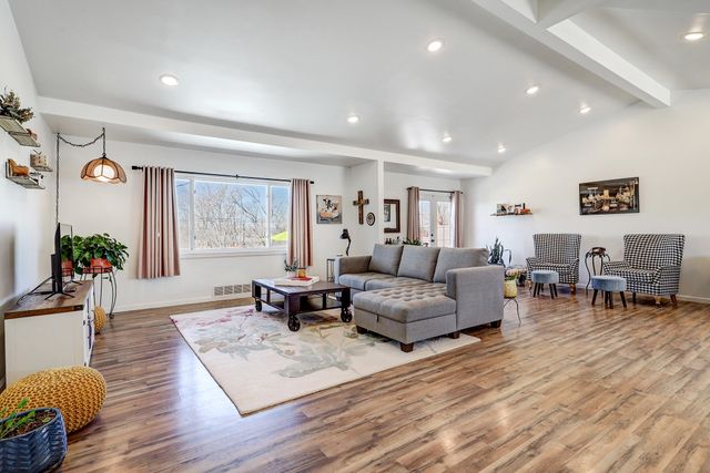 1717 Princeton Drive SE, Albuquerque, NM 87106