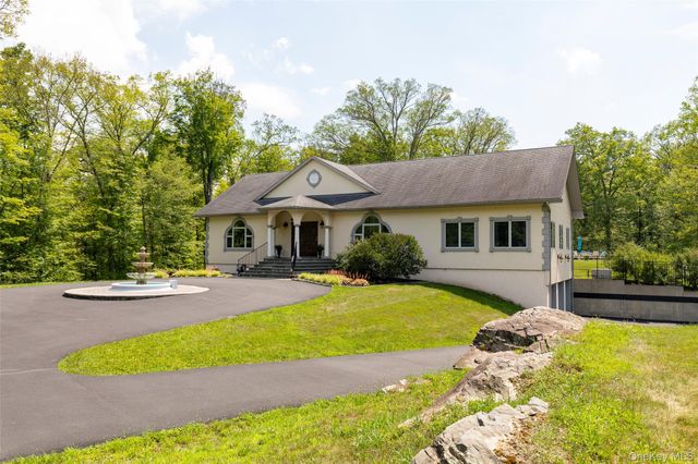 126 Old Hopewell Road, Wappingers Falls, NY 12590
