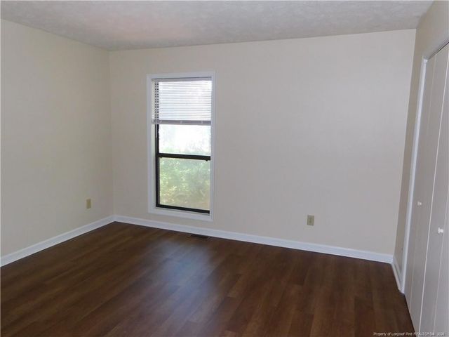 5878 Aftonshire Drive, Fayetteville, NC 28304
