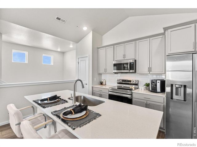 569 Vicot Way H, Fort Collins, CO 80524