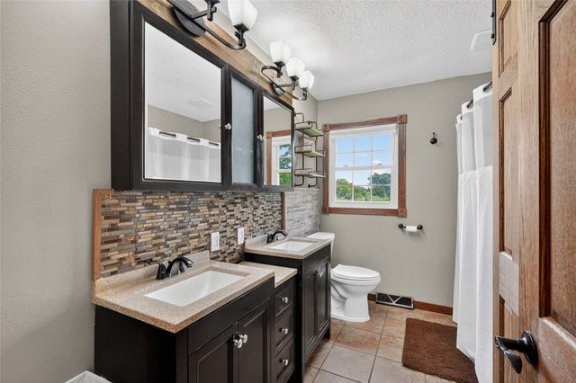 6251 Panorama Drive, Panora, IA 50216