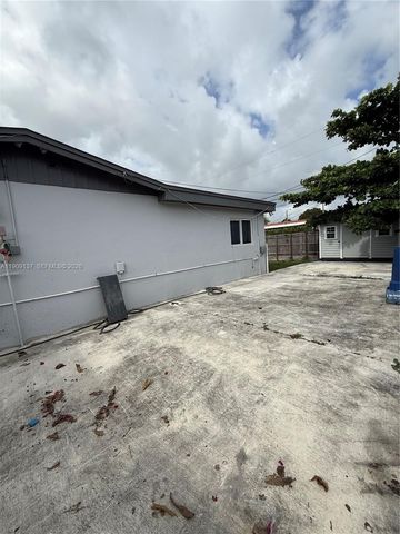 17902 NW 81st Court, Hialeah, FL 33015