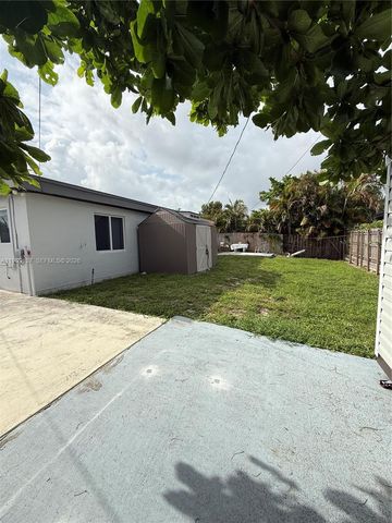 17902 NW 81st Court, Hialeah, FL 33015