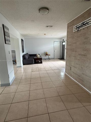17902 NW 81st Court, Hialeah, FL 33015