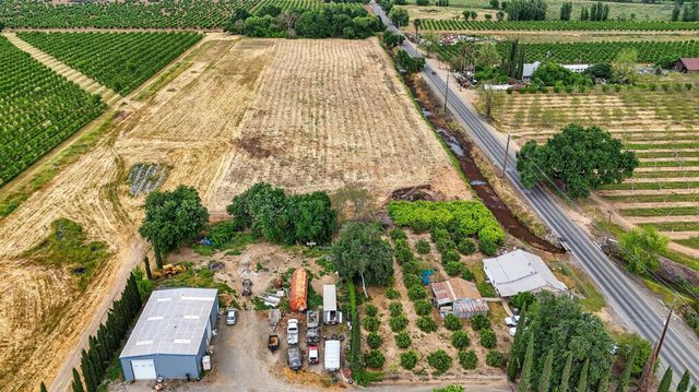 8066 Larkin Rd, Live Oak, CA 95953