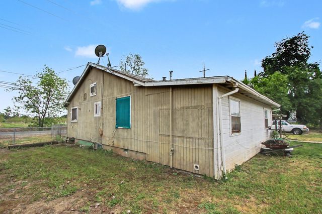 8066 Larkin Rd, Live Oak, CA 95953