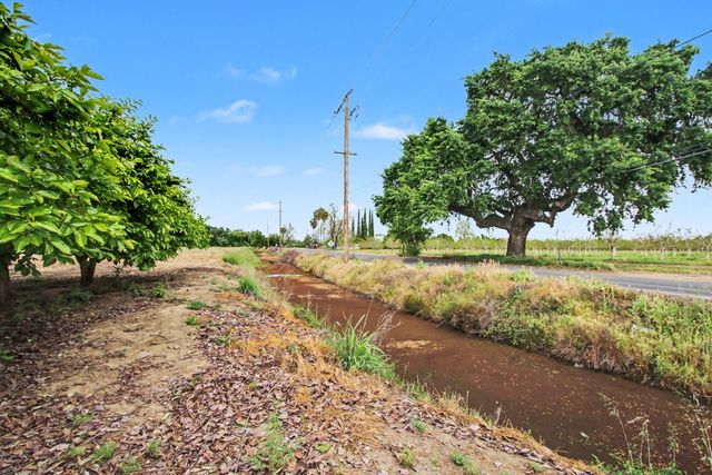 8066 Larkin Rd, Live Oak, CA 95953