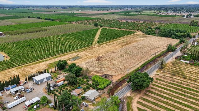 8066 Larkin Rd, Live Oak, CA 95953