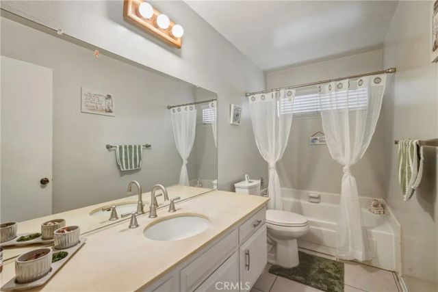 5457 Oxford Drive, Cypress, CA 90630