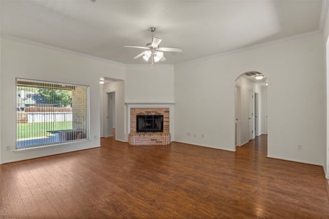 7713 Buck Street, North Richland Hills, TX 76182