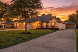 7713 Buck Street, North Richland Hills, TX 76182