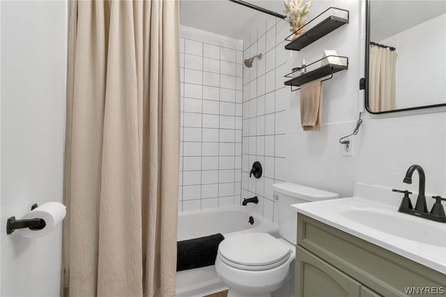 630 Emerson Drive, Amherst, NY 14226