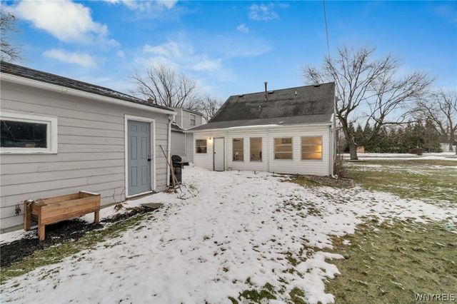 630 Emerson Drive, Amherst, NY 14226