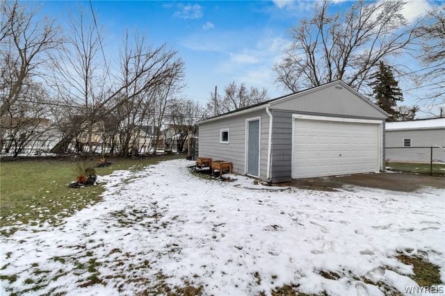 630 Emerson Drive, Amherst, NY 14226